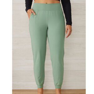Athleta Brooklyn Joggers Size 6 Sage Green Lightweight Travel Pants Women’s